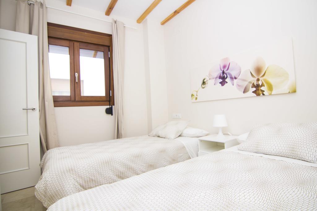 Apartamentos Centro Puerto De Santa Maria إل بويرتو دي سانتا ماريا الغرفة الصورة