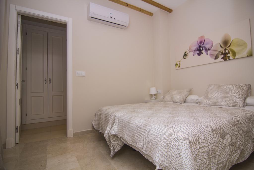 Apartamentos Centro Puerto De Santa Maria إل بويرتو دي سانتا ماريا المظهر الخارجي الصورة