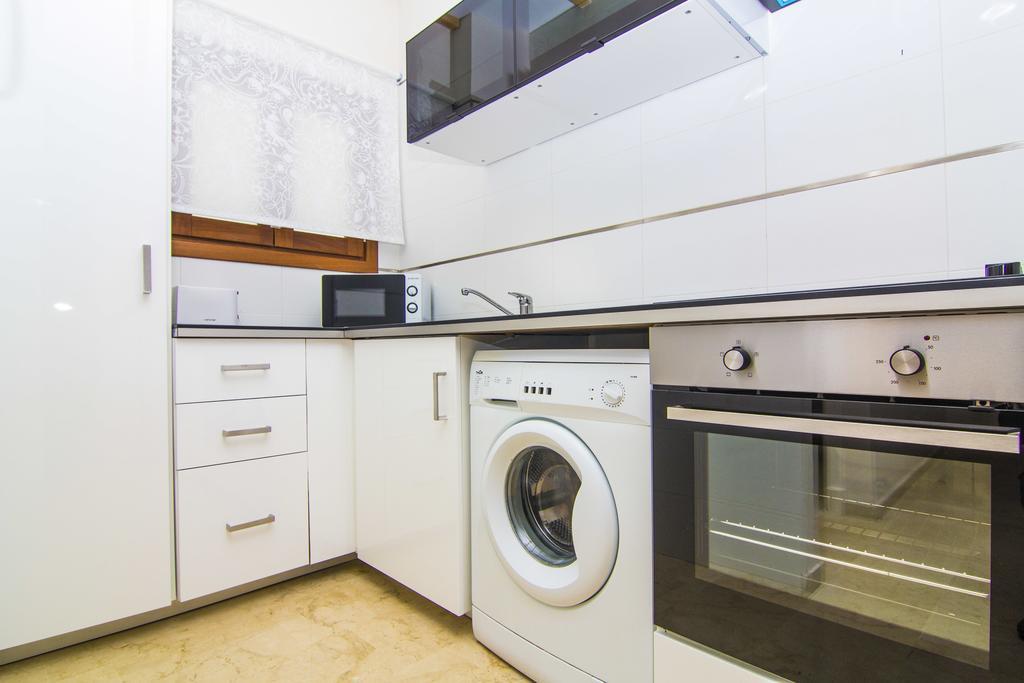 Apartamentos Centro Puerto De Santa Maria إل بويرتو دي سانتا ماريا المظهر الخارجي الصورة